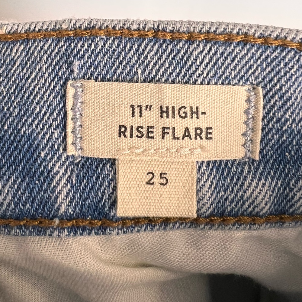 NEW / Madewell 11" High-Rise Flare Jeans - Picture 5 of 5